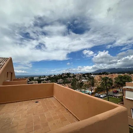 Elegant Penthouse - Panoramic Sea Views * Marbella