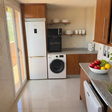아파트 Elviria Panoramic Views Penthouse *